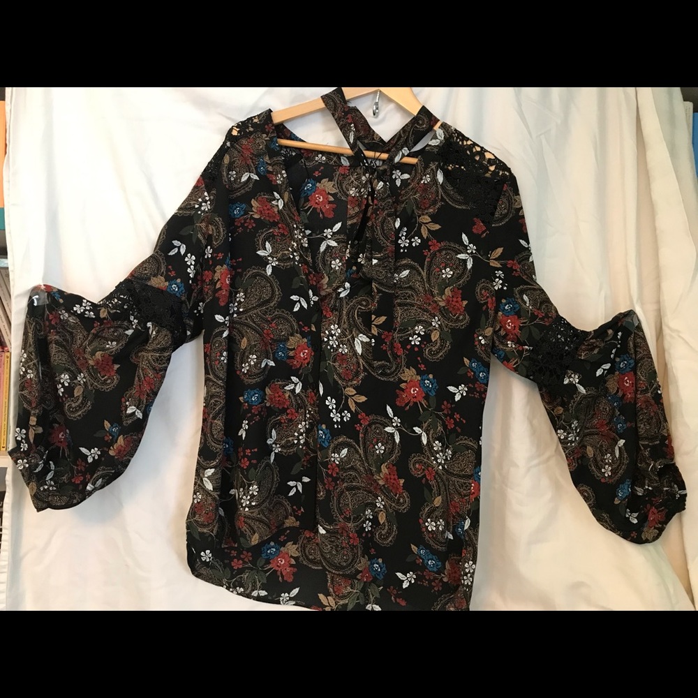 Blouse, floral boho style